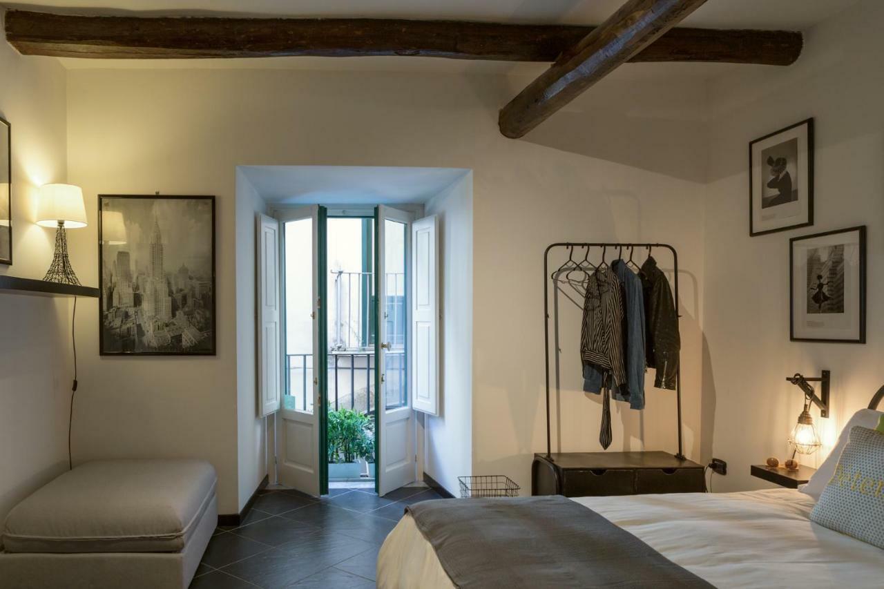 Futura Retro Hotel Salerno Buitenkant foto